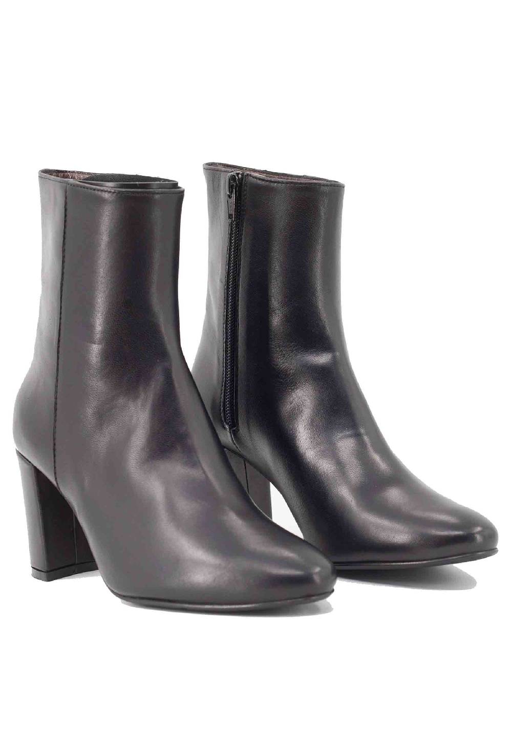 L'ARIANNA Stivaletti TR1692/G in pelle nera Offerta speciale