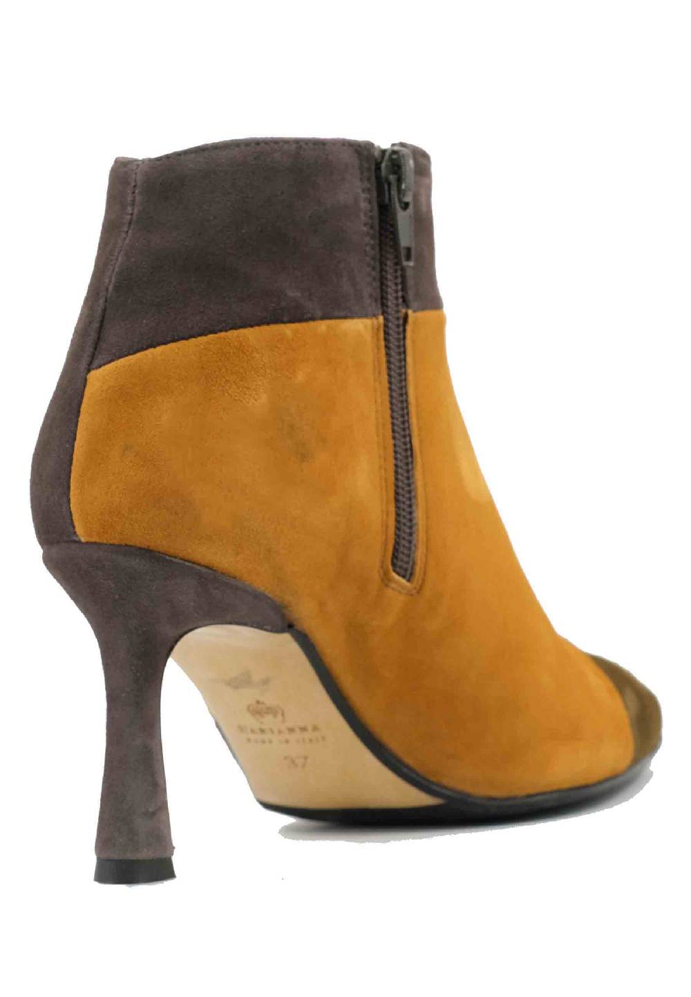 L'ARIANNA Stivaletti TR1672/RT in camoscio verde con tacco alto Offerta Anniversario