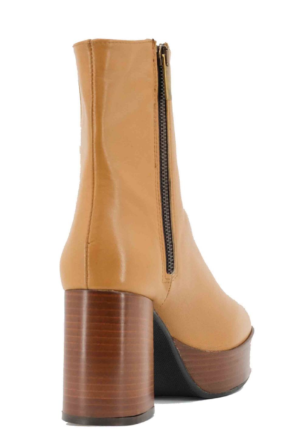 L'ARIANNA Stivaletti TR1556 in pelle senape con tacco alto e plateau con zip laterale di chiusura Grandi sconti