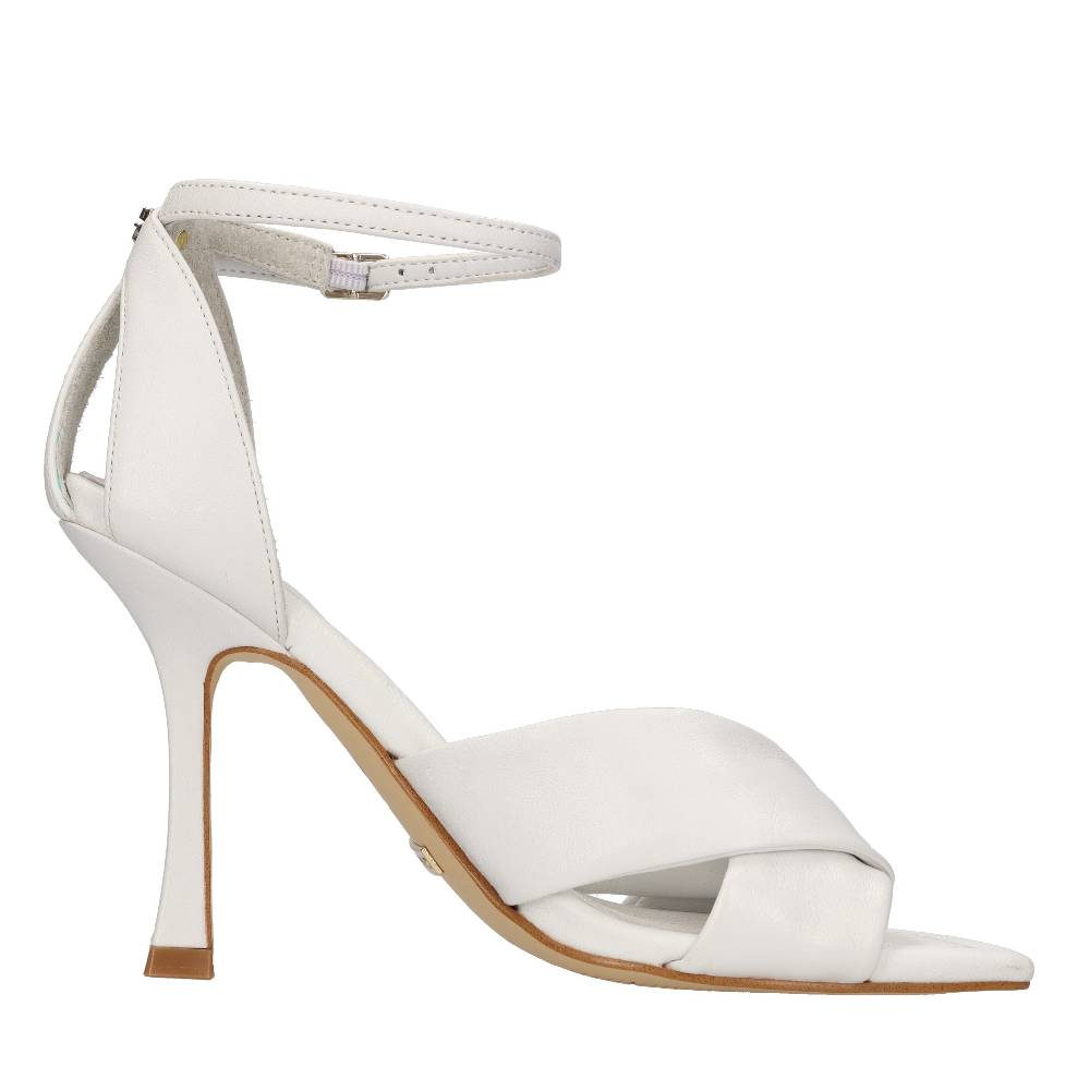 GUESS Sandali in pelle Sconti questo mese