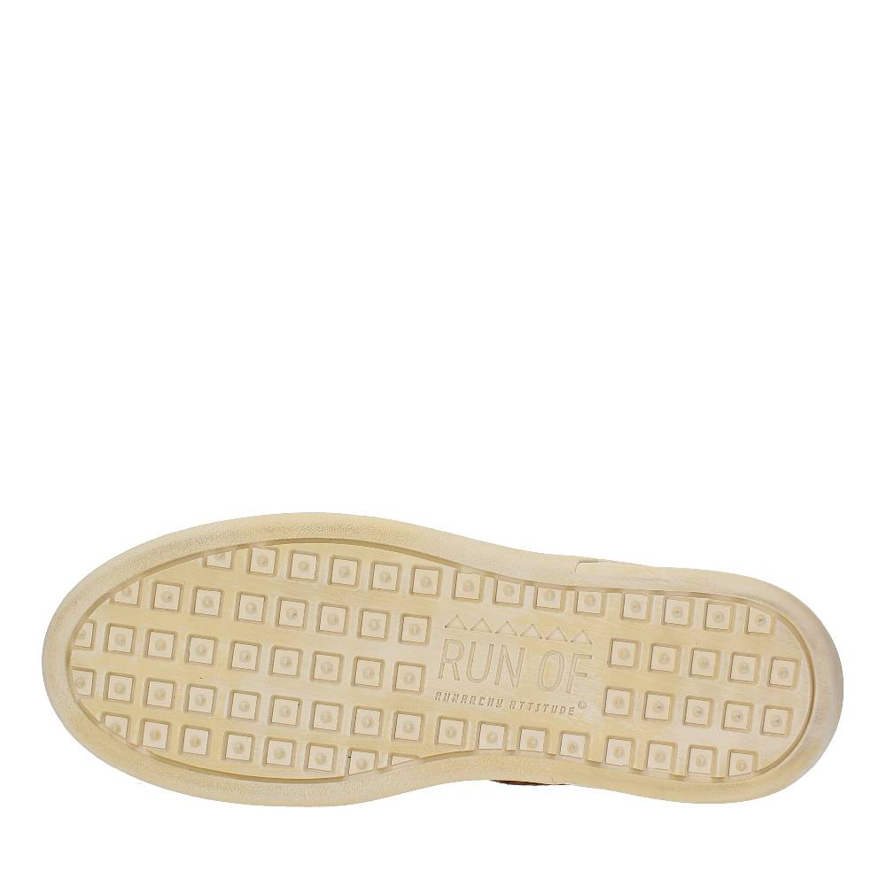 RUN OF Sneakers modello KLAUS W RUN OF in Pelle camoscio e tessuto Sconto