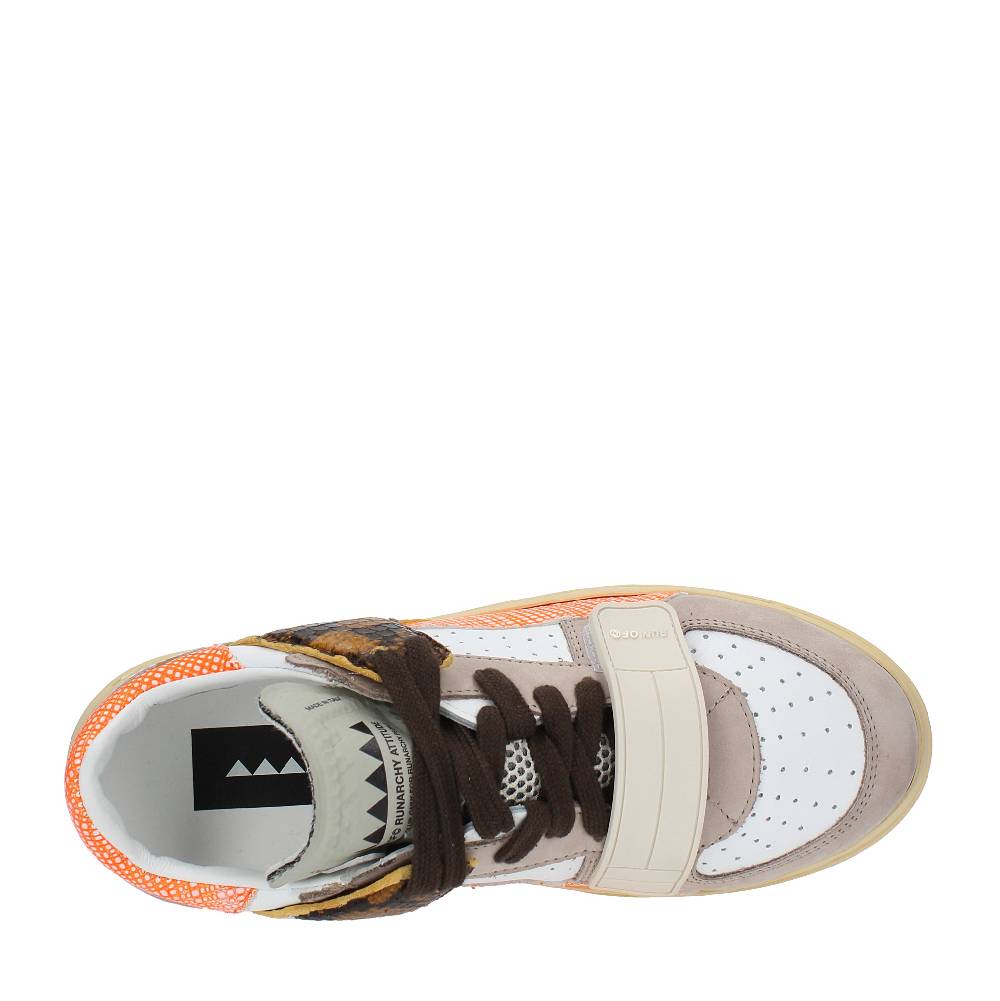 RUN OF Sneakers modello KLAUS W RUN OF in Pelle camoscio e tessuto Sconto