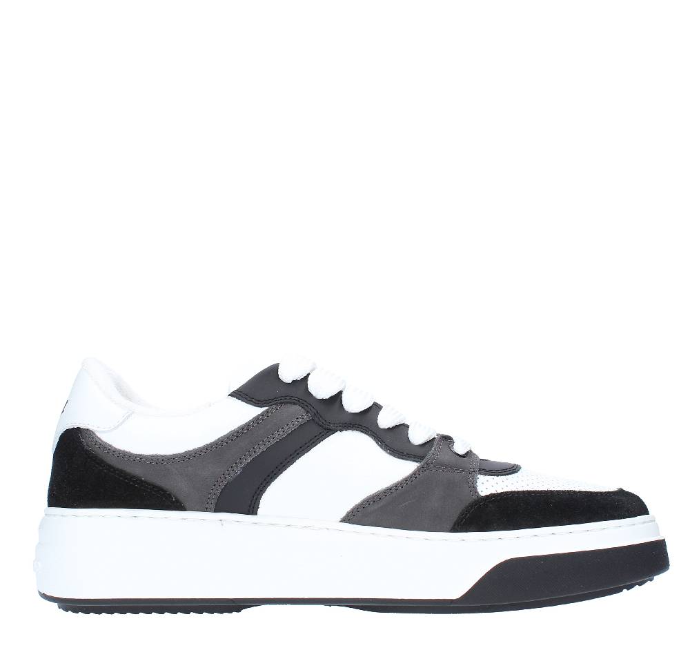 DSQUARED2 Sneakers DSQUARED2 modello BUMPER in pelle Italia