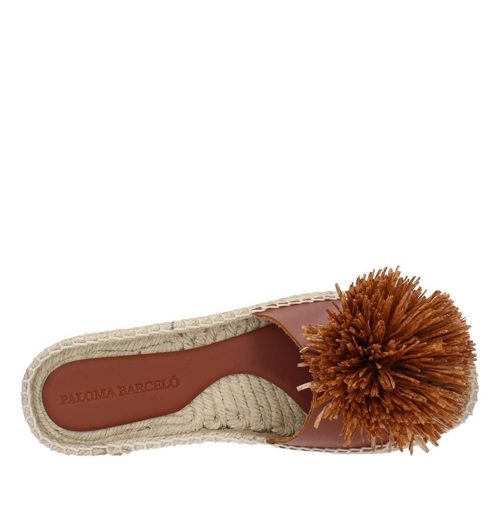 PALOMA BARCELO Mules modello FUJI in pelle e rafia Saldi