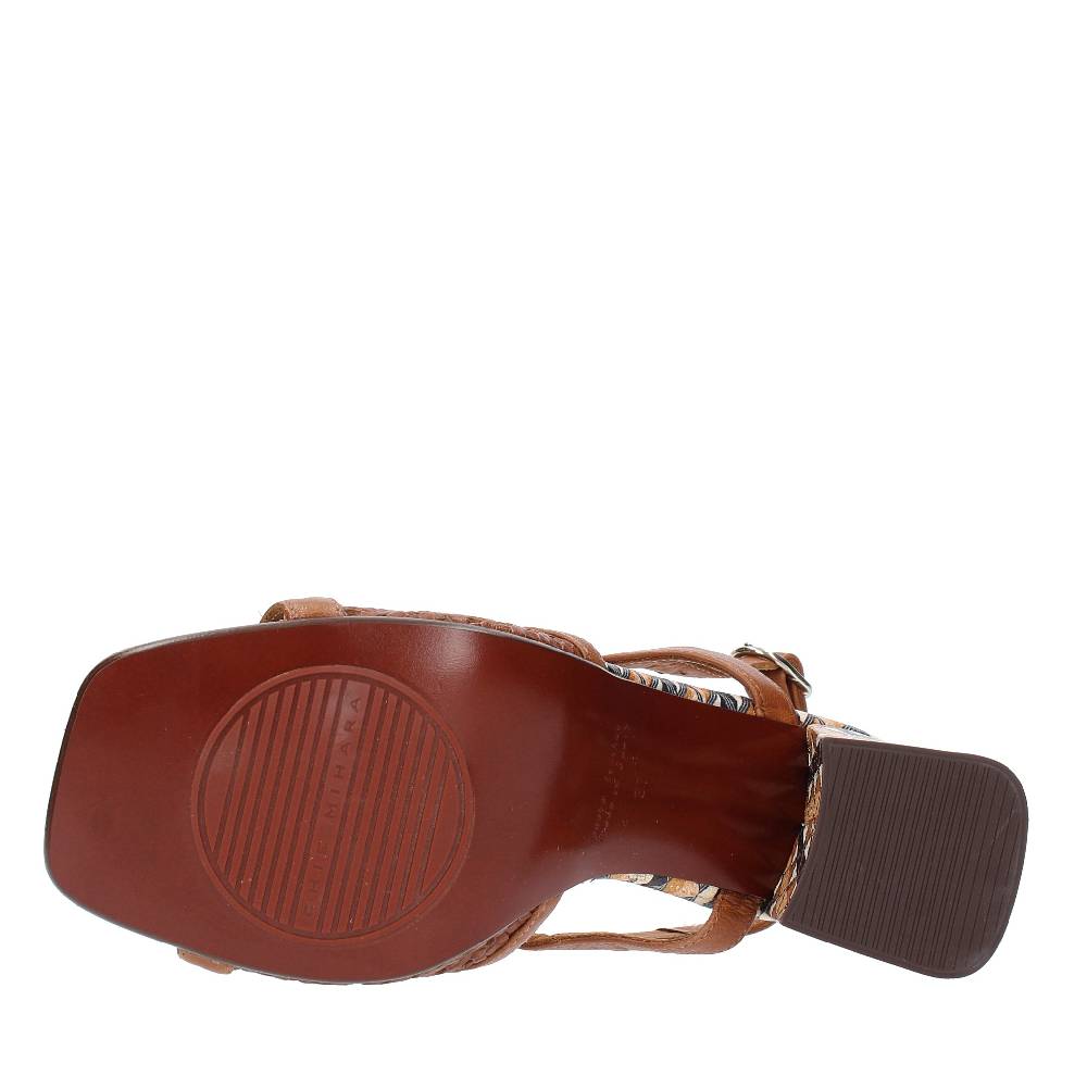 CHIE MIHARA Sandali modello PANTE in pelle Fino Al -60%