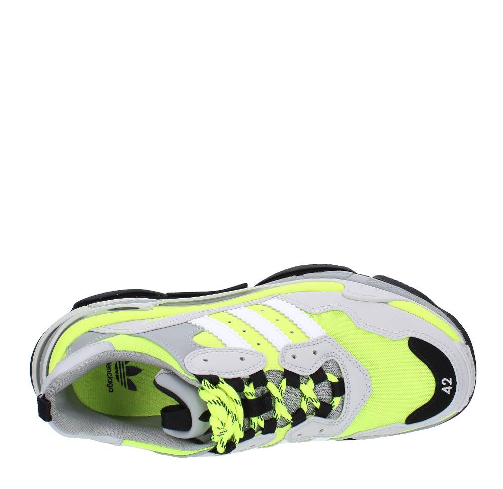 BALENCIAGA X ADIDAS Sneakers BALENCIAGA X ADIDAS TRIPLE S in doppia schiuma e mesh giallo neon, nero e grigio Offerte stagionali