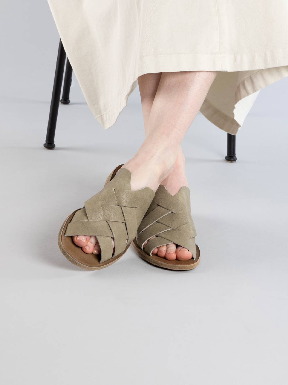 Officine Creative ITACA 049 Sandali Slide in Pelle Verde Saldi Di Fabbrica