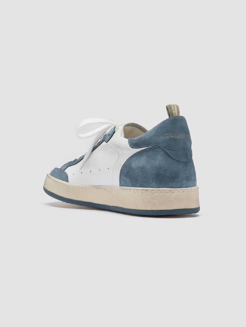 Officine Creative MAGIC 001 Sneakers Basse in Pelle e Camoscio Bianca In Vendita