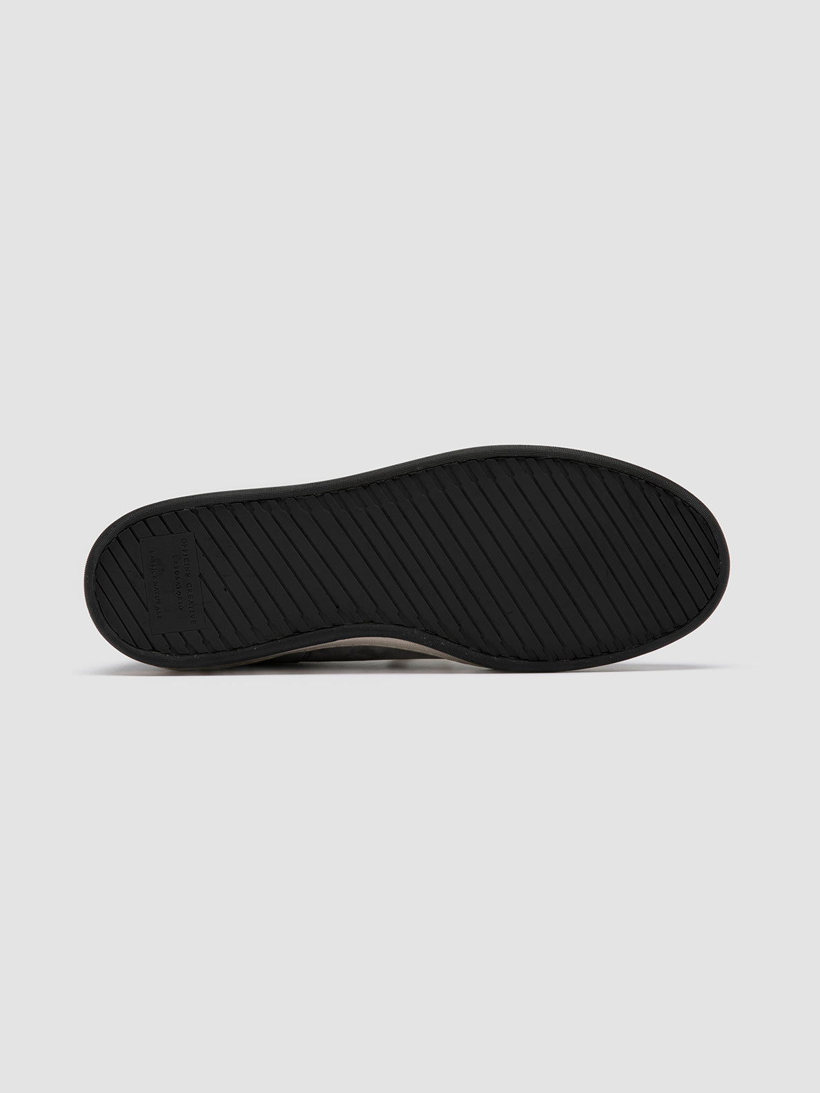 Officine Creative MAGIC 002 Sneakers Basse in Nabuk Grigio Offerte