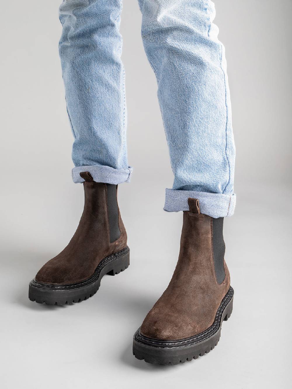 Officine Creative PISTOLS 003 Stivaletti Chelsea in Pelle Scamosciata Nera Italia