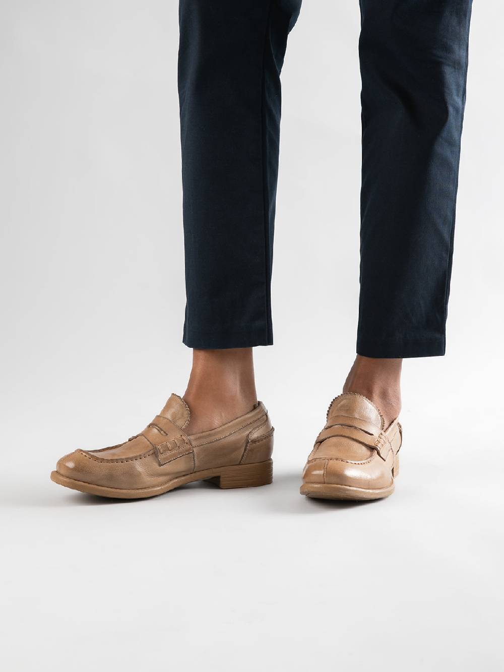 Officine Creative CALIXTE 042 Mocassini Penny Loafer in Pelle Rosa Fino Al -60%