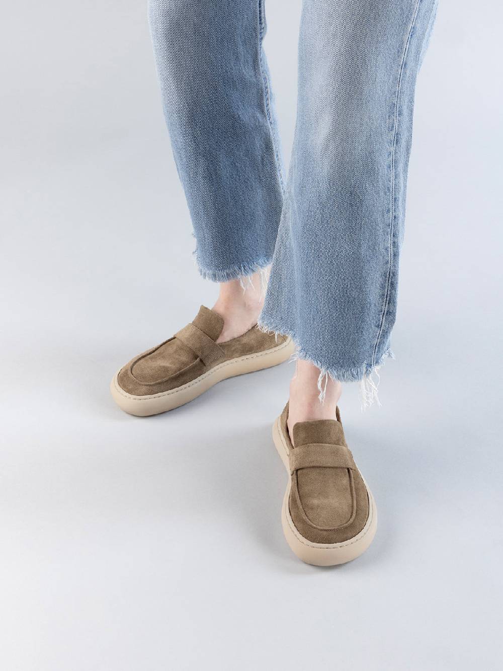 Officine Creative DINGHY 101 Sneakers Basse in Pelle Scamosciata Tortora Shopping Online
