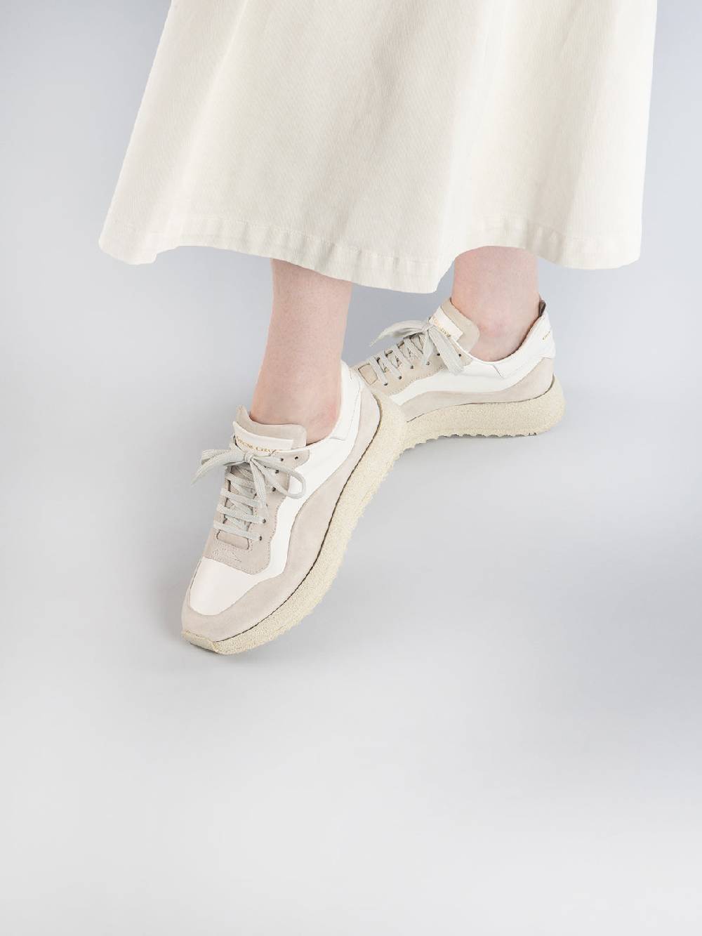 Officine Creative RACE RUBREX 101 Sneakers Basse in Pelle e Camoscio Bianca Presa