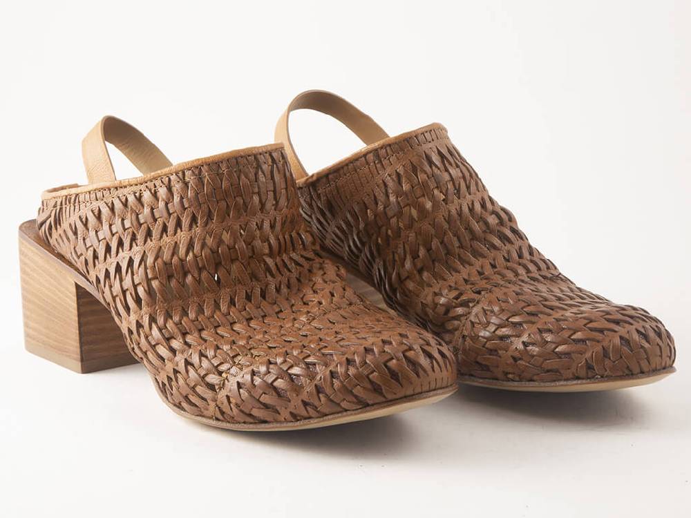 Openclosedshoes CANNA06 FOAM TEACK 2025