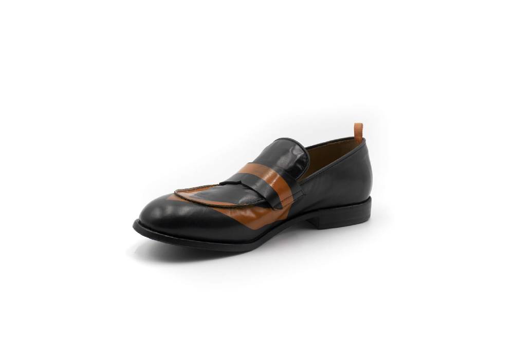 Openclosedshoes AKAMU 02 Promozione