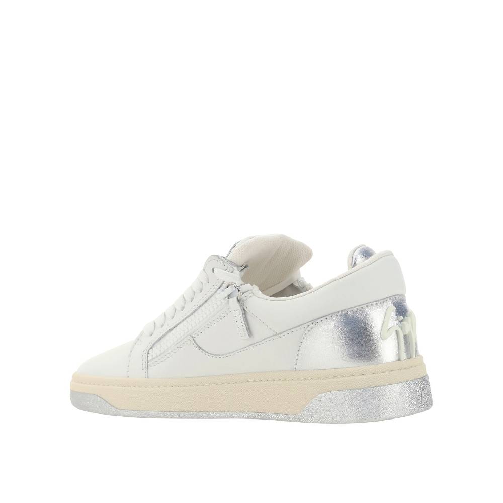 GIUSEPPE ZANOTTI DESIGN  Sneakers Basse da Uomo in Pelle Bianca Giuseppe Zanotti Moda