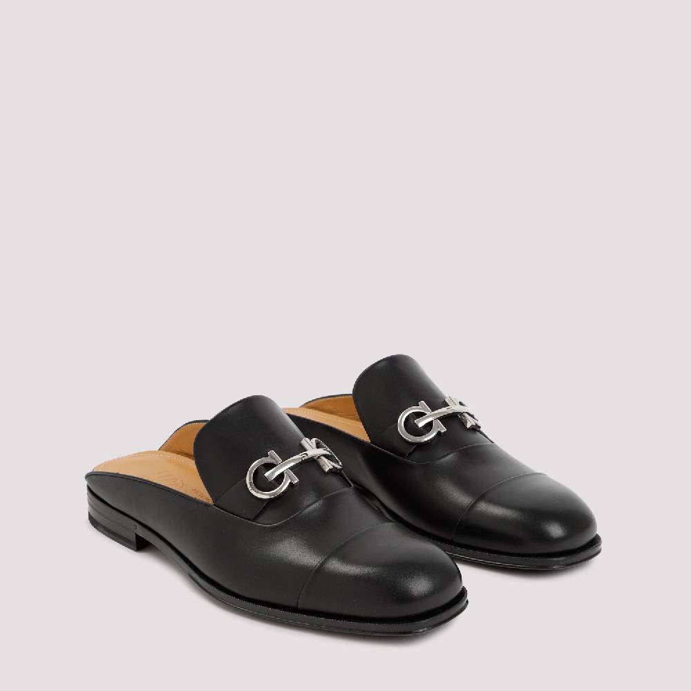 SALVATORE FERRAGAMO  Stivaletti Neri in Vitello Salvatore Ferragamo Uomo Acquista Ora