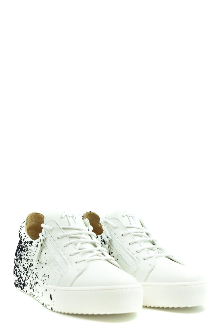 GIUSEPPE ZANOTTI DESIGN  Sneakers Bianche in Pelle Giuseppe Zanotti Uomo 50% di sconto con spedizione gratuita