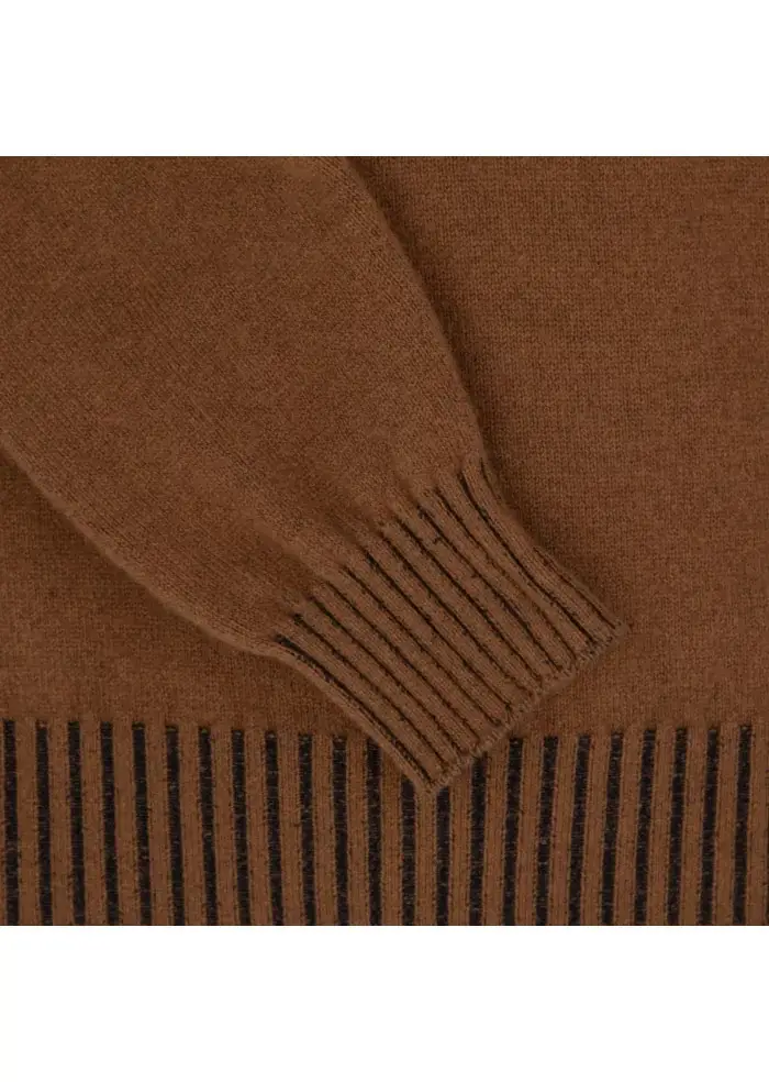 JURTA | MAGLIONE GIROCOLLO LANA MERINO MARRONE Promozione Limitata