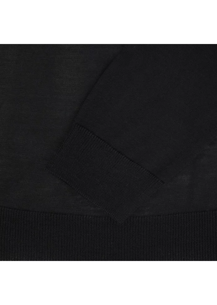 WOOL & CO | MAGLIONE LANA MERINO NERO Shopping online