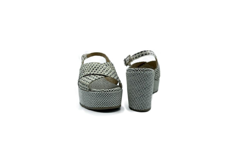 Rose'S Roses Randy Grey Promozione