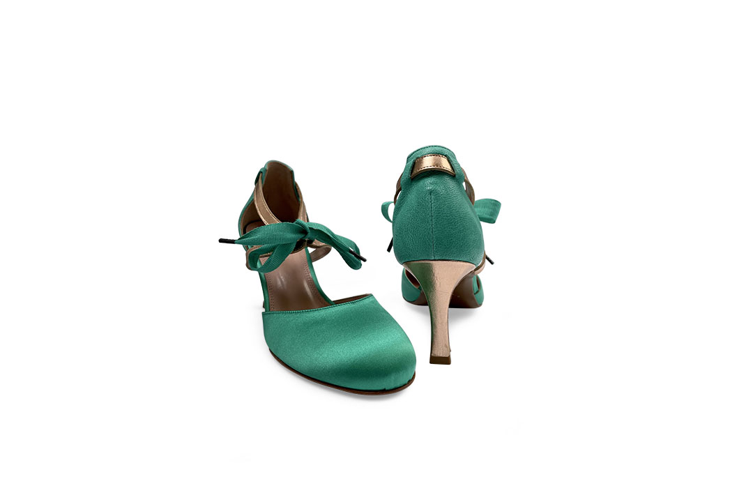 Rose'S Roses Carmen Emerald Presa