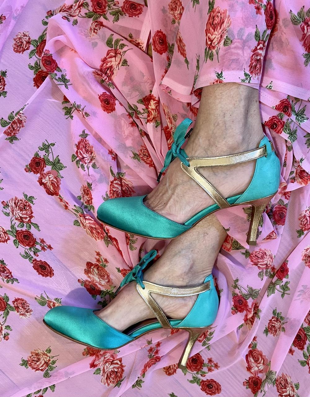 Rose'S Roses Carmen Emerald Presa