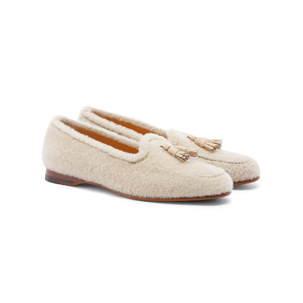 Santoni Mocassino Andrea con nappe da donna in pelliccia beige Presa