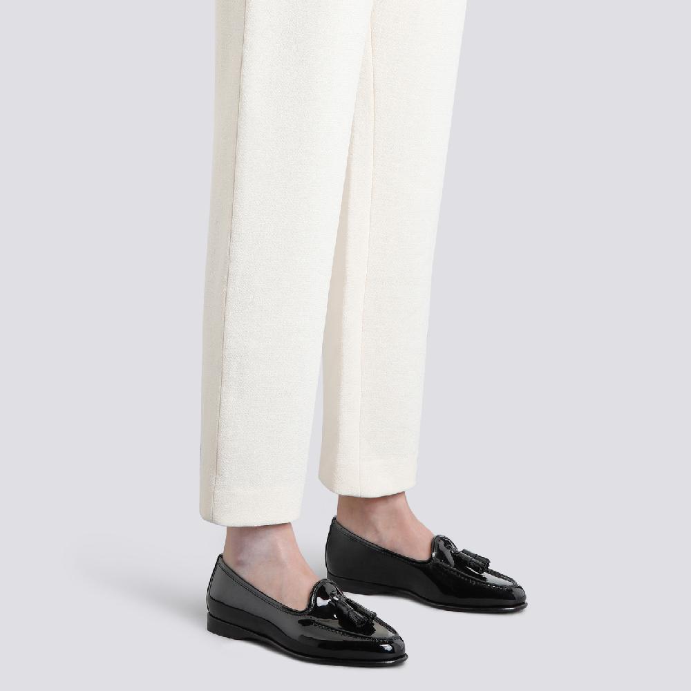 Santoni Mocassino Andrea con nappe da donna in vernice nera Vendita Calda