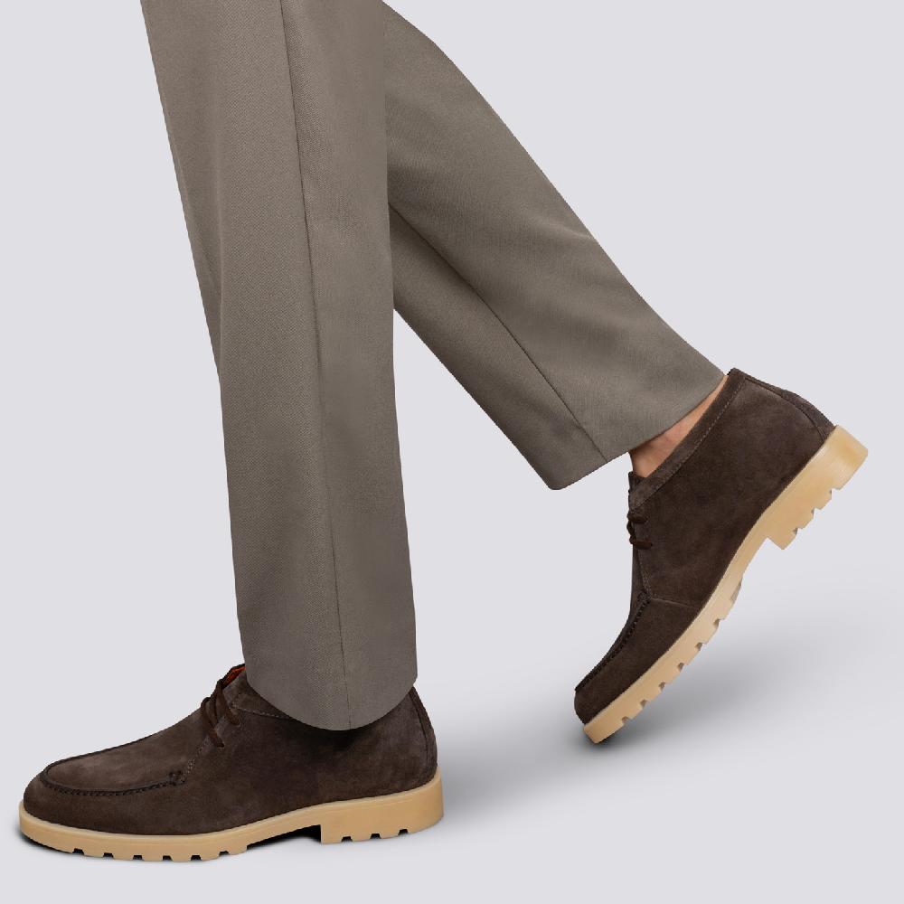 Santoni Stivaletto desert da uomo in suede marrone 2025