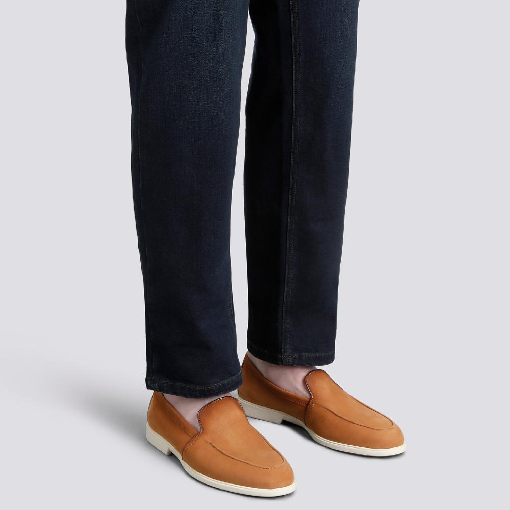 Santoni Mocassino da uomo in nabuck bottalato marrone 2025