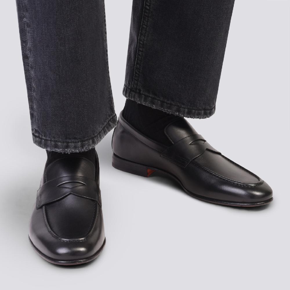 Santoni Mocassino penny da uomo in pelle anticata nera Affare Del Giorno