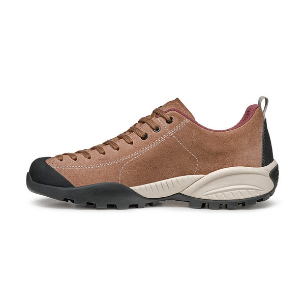 Scarpa MOJITO GTX The urban sneaker ideal for rainy days Italy