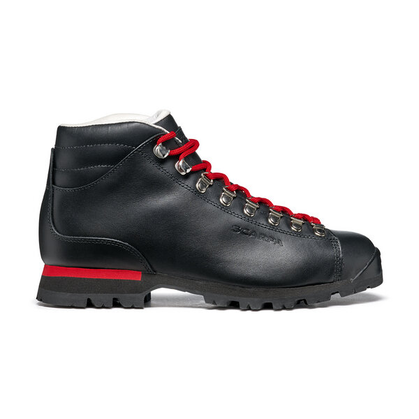 Scarpa PRIMITIVE Reinterprets the tradition style in a modern key Consegna Veloce