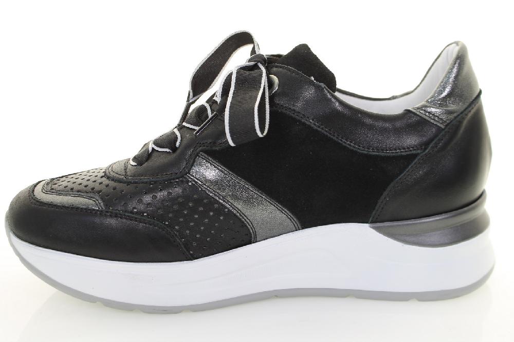 Soffice Sogno Sneaker in pelle con lacci Hotsell