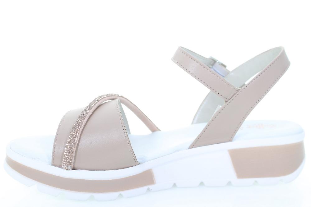 Soffice Sogno Sandalo in pelle con ornamento Presa