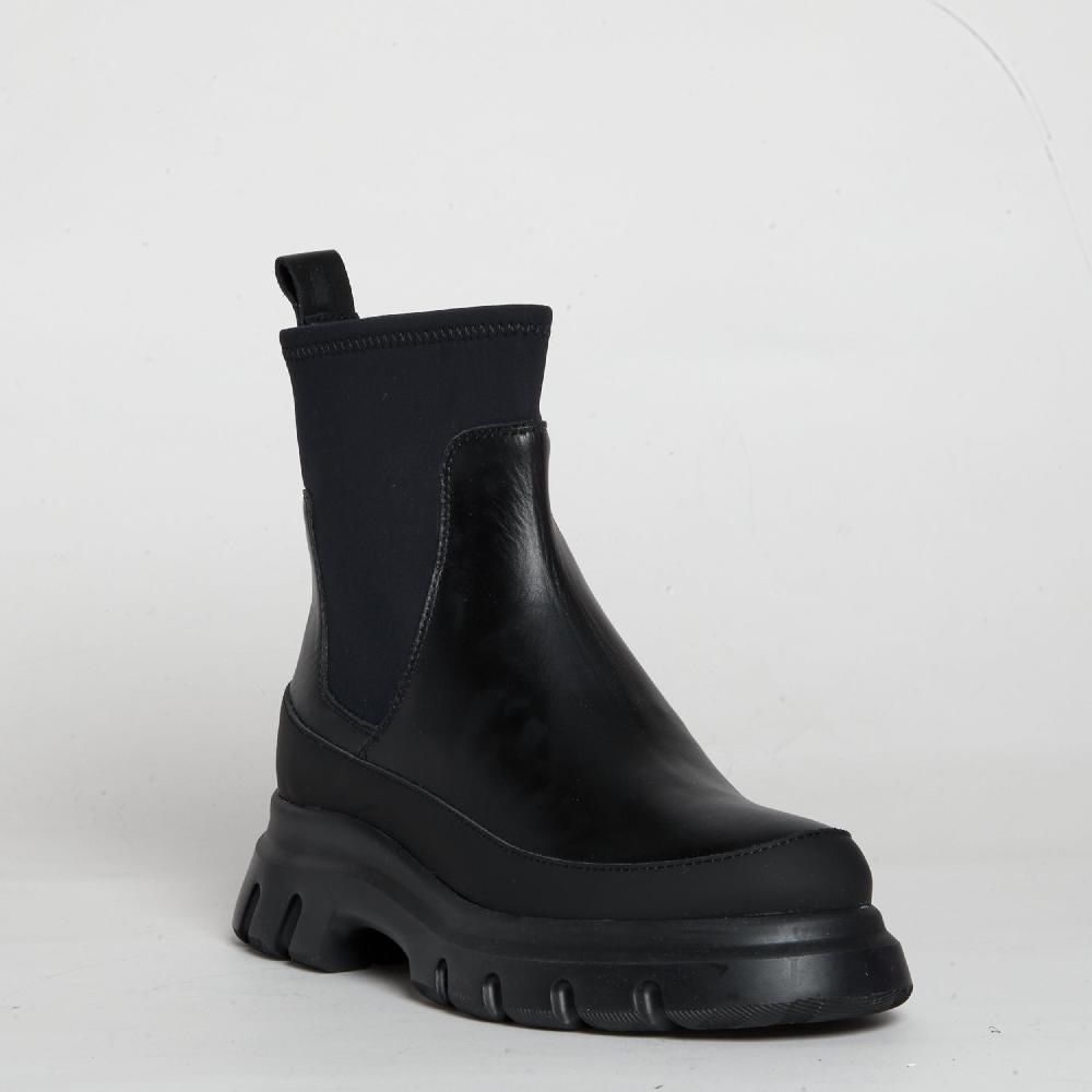 Sorelle Perego chelsea boot pelle nero Nuova