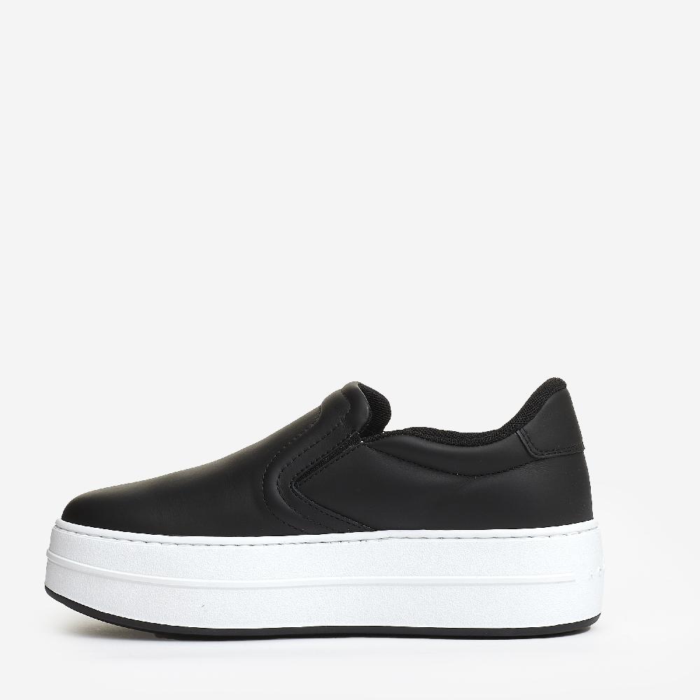 Sorelle Perego Skyscaper slipon pelle nera In Saldo
