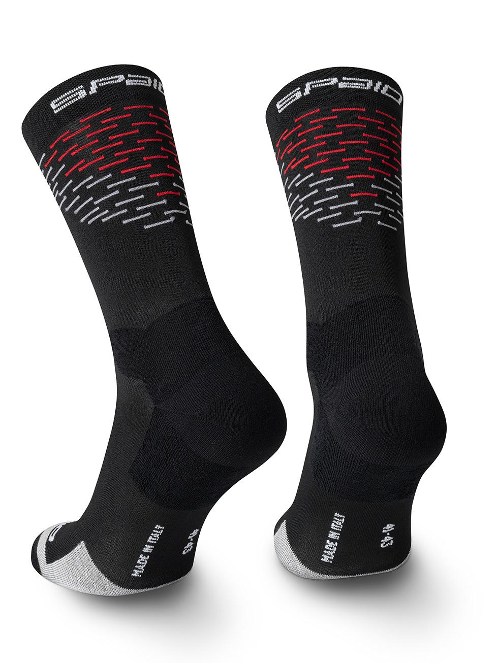 Spaio SPAIO CALZINI DA TREKKING MERINO BLACK/WHITE/RED Acquista Ora