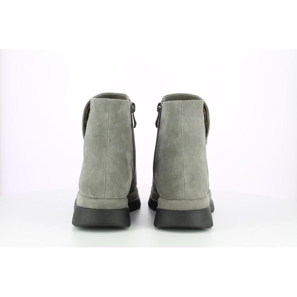 The Flexx EMERY-CAMOSCIO Online
