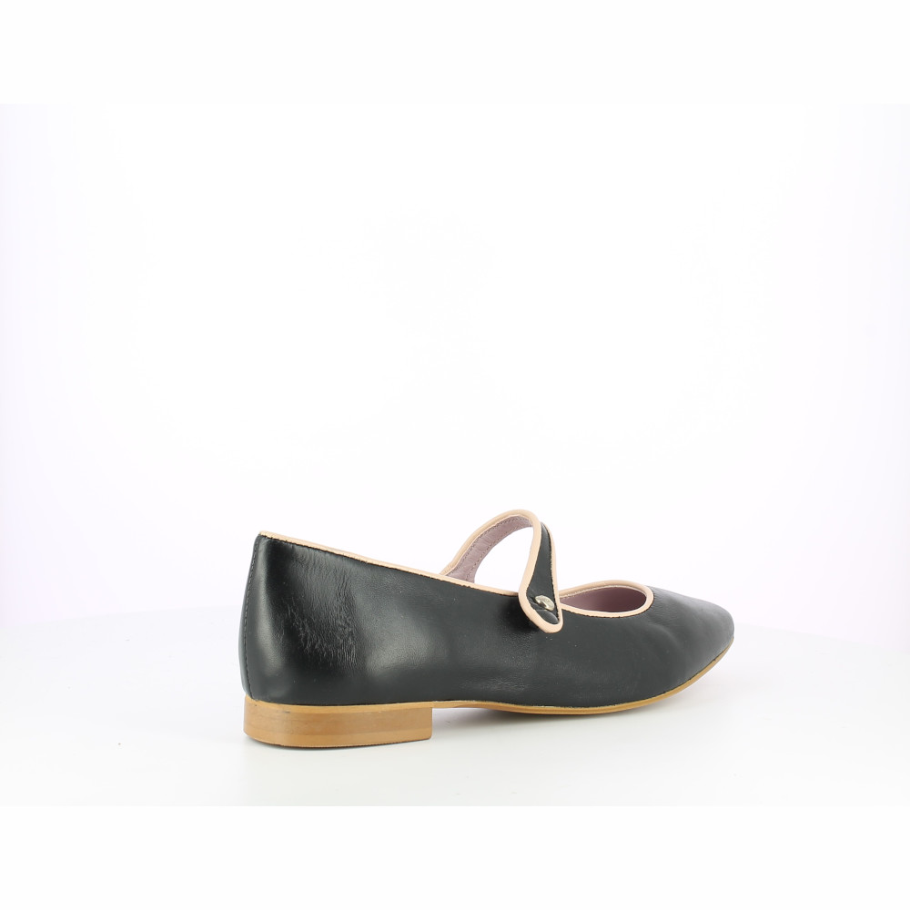 The Flexx REBECCA-NAPPA/NAPPA Negozio