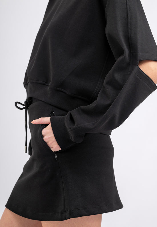 Tom Barron Set gonna e top Milano Cut-Out