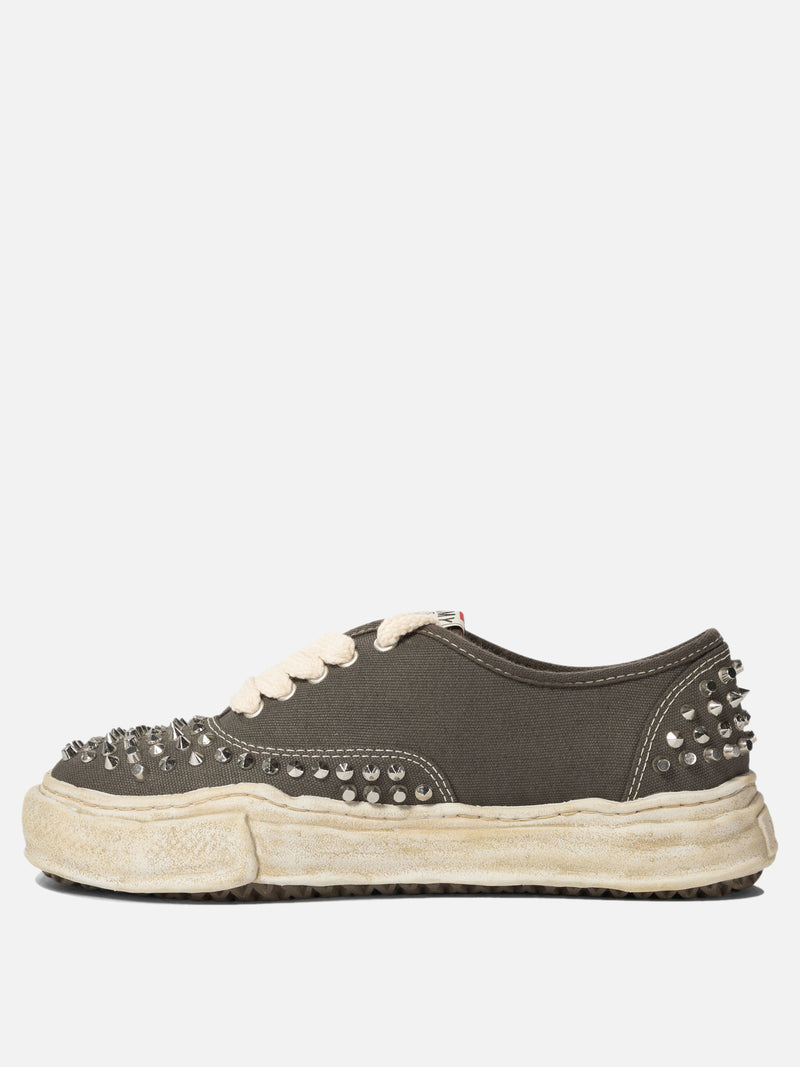 Vietti Maison Mihara Yasuhiro Sneaker con borchie "Baker" In Linea