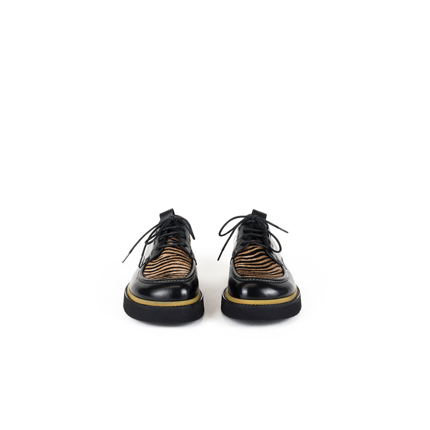 Viola Ricci Alice - Scarpa allacciata Nera Saldi Di Fabbrica
