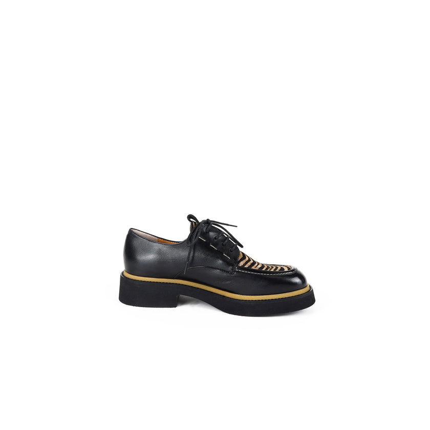Viola Ricci Alice - Scarpa allacciata Nera Saldi Di Fabbrica