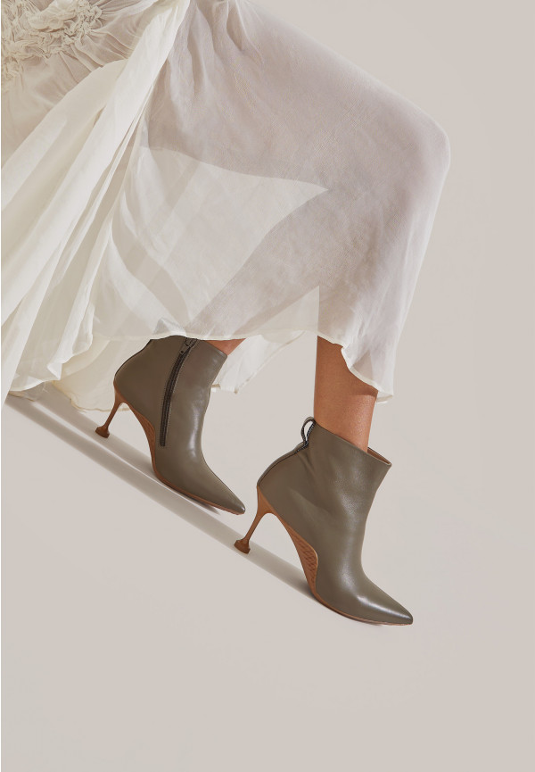 Voile Blanche COSMO BOOTY Outlet