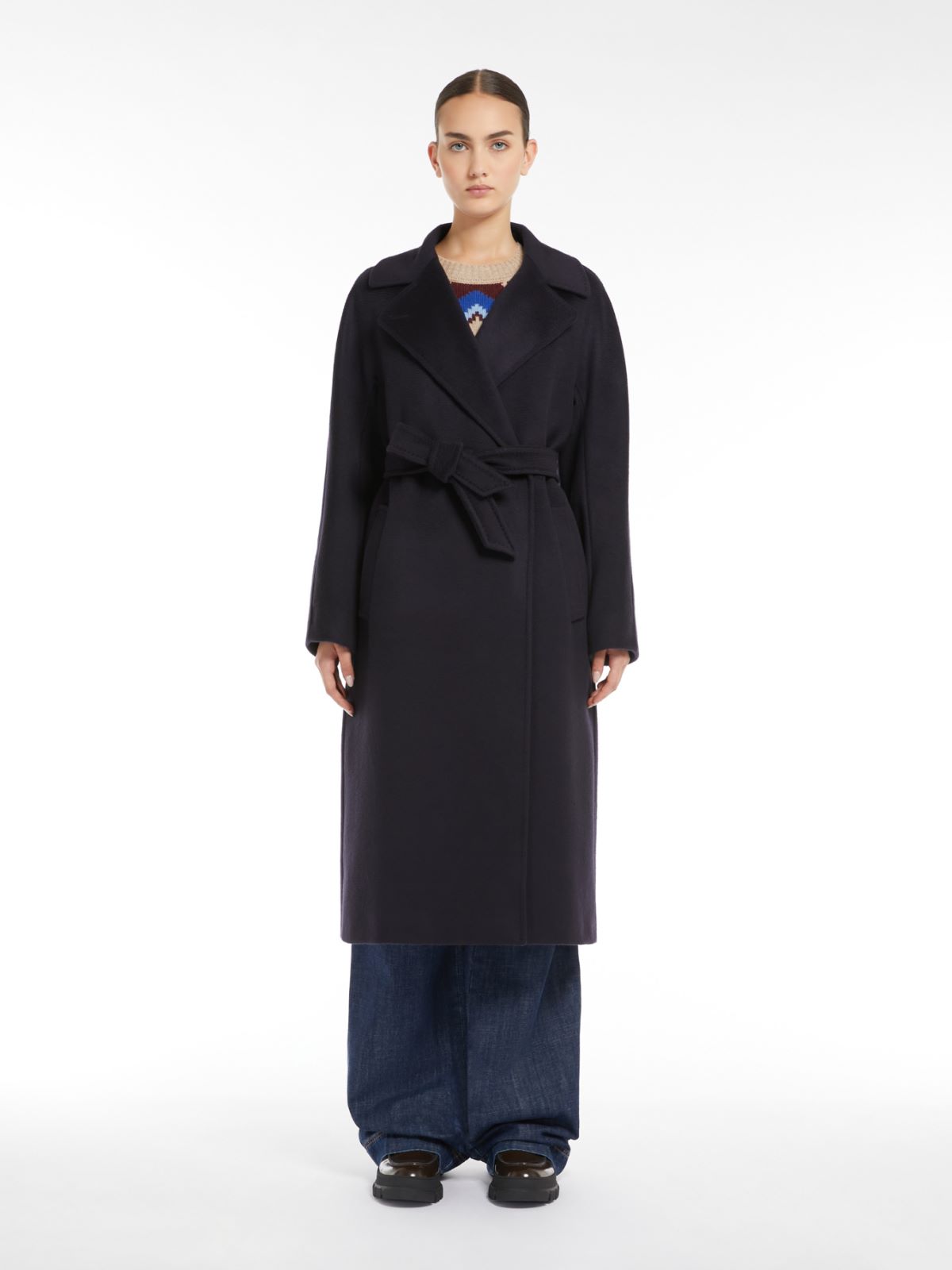Weekend Cappotto in lana con cintura Consegna Veloce