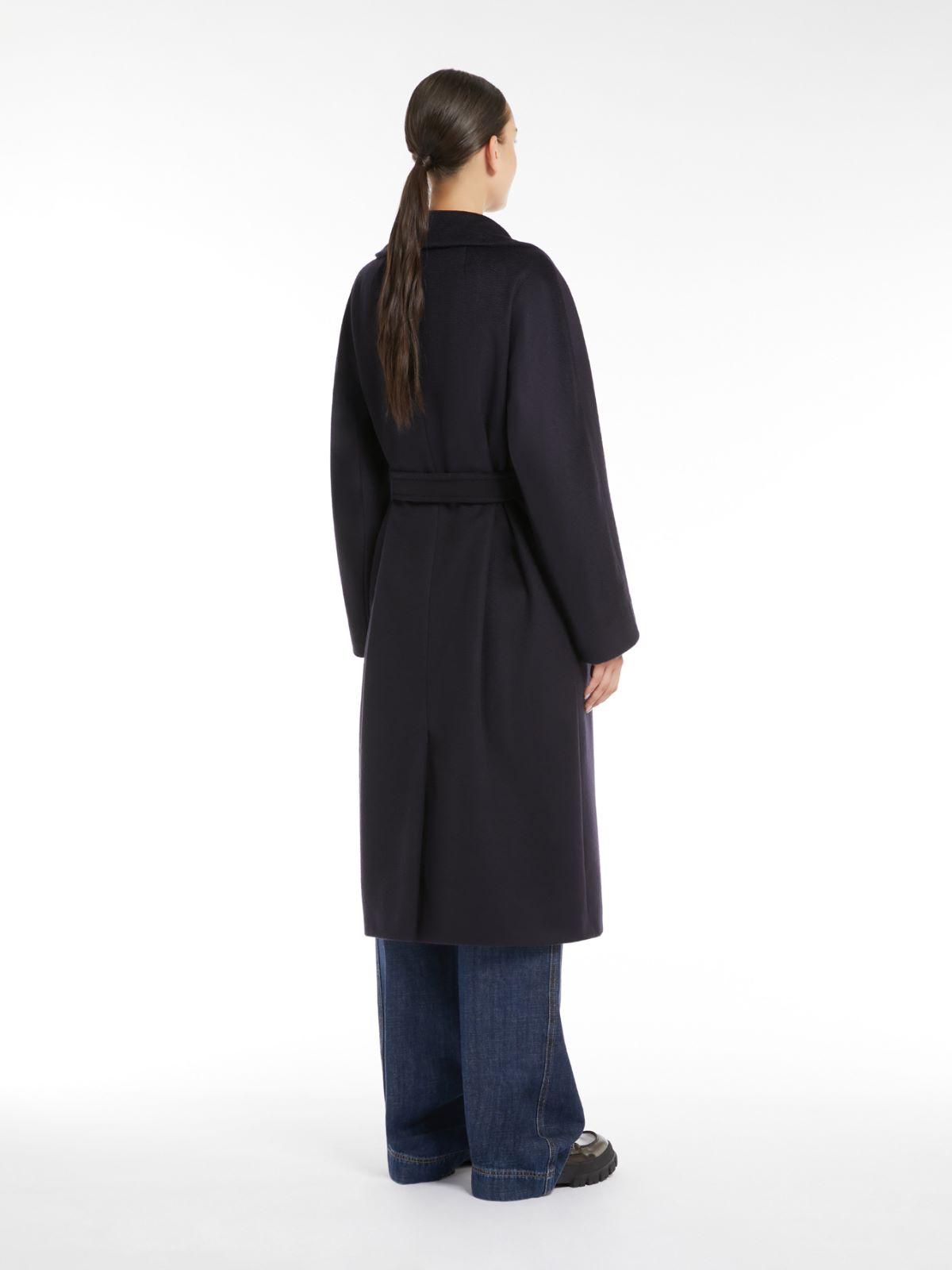 Weekend Cappotto in lana con cintura Consegna Veloce