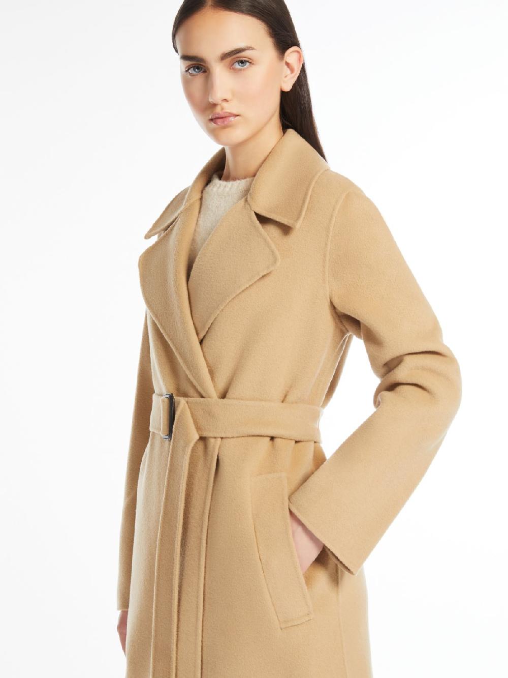 Weekend Cappotto lungo a vestaglia in lana Negozio