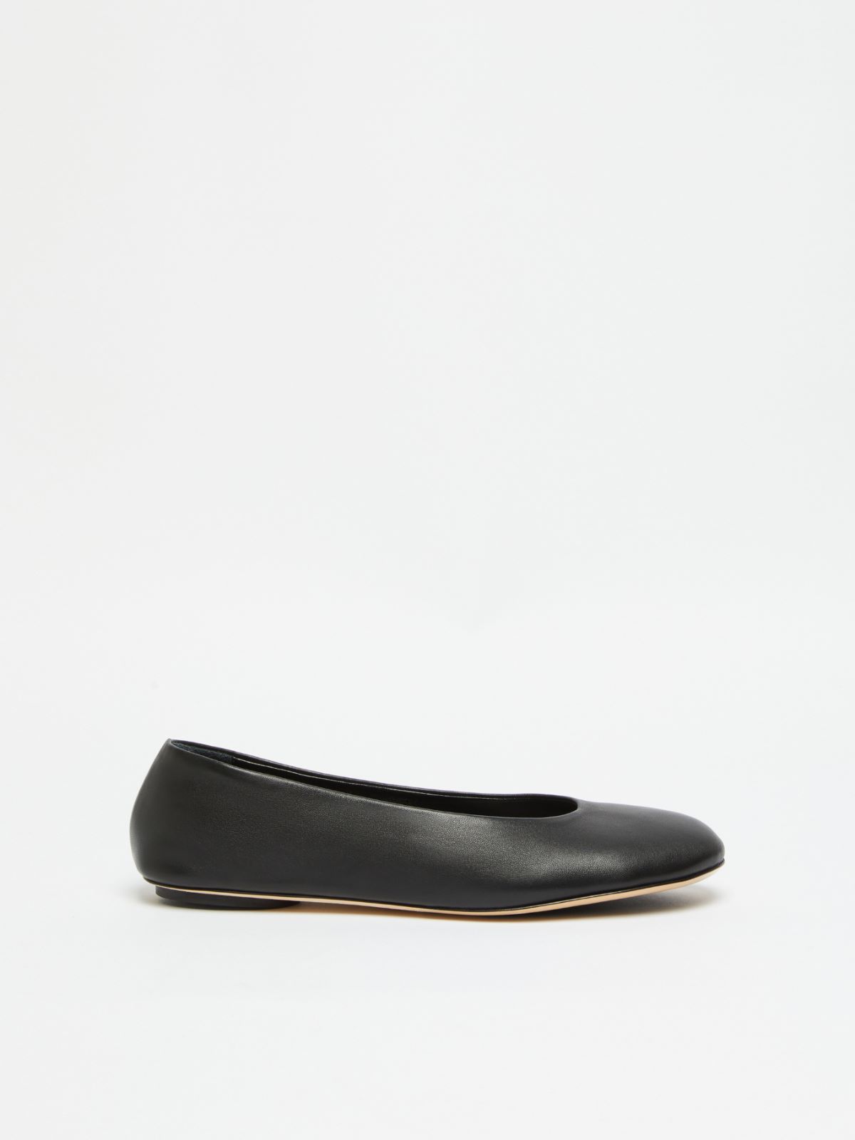 Weekend Ballerina in nappa